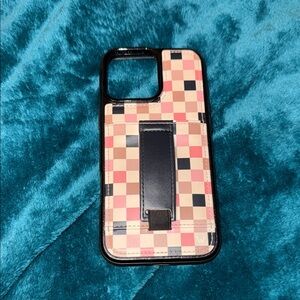 Elegant Checkered Phone Case with Stand - Black and Pink iPhone 16 pro max